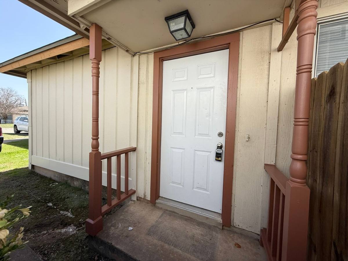 Apartment for rent at 2120 2122 Andover Dr, Round Rock, TX 78664