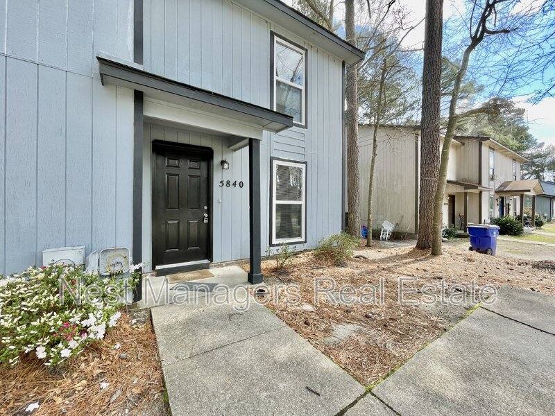Townhouse for rent at 5840 Aftonshire Dr, Fayetteville, NC 28304