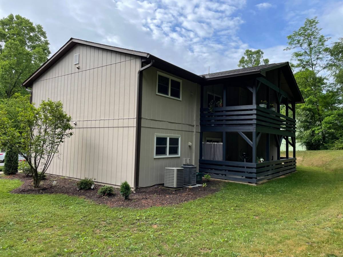 House for rent at 360 Genesis Circle, Black Mountain, NC 28711