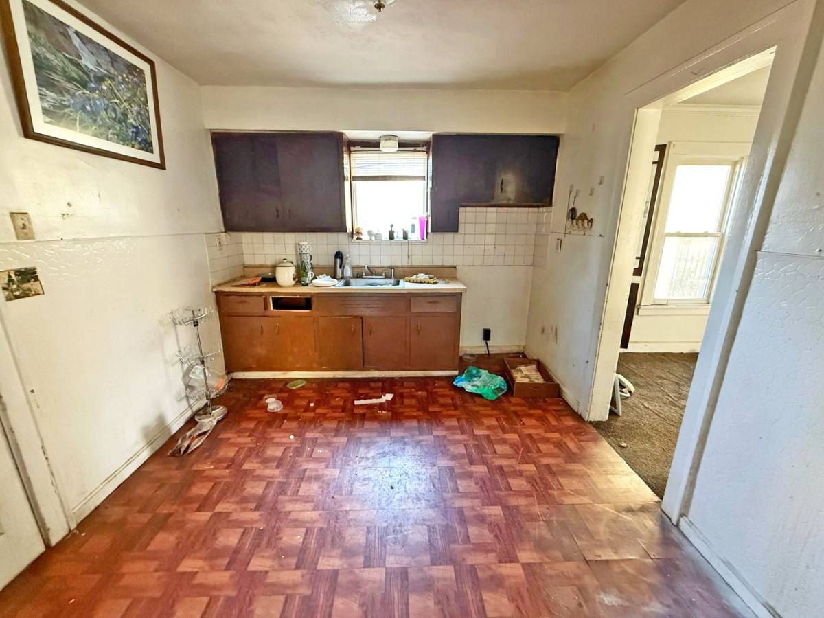 Apartment for rent at 7610 Dearborn, Cleveland, OH 44102