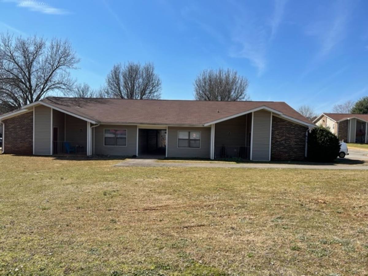 Apartment for rent at 5142 Wall Triana Highway, Madison, AL 35758