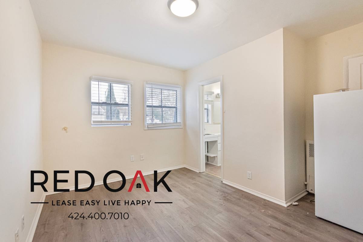 Condo for rent at 615 N Rossmore Ave #200, Los Angeles, CA 90004