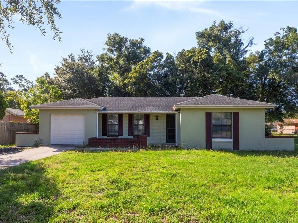 House for rent at 609 Wilshire Dr, Casselberry, FL 32707