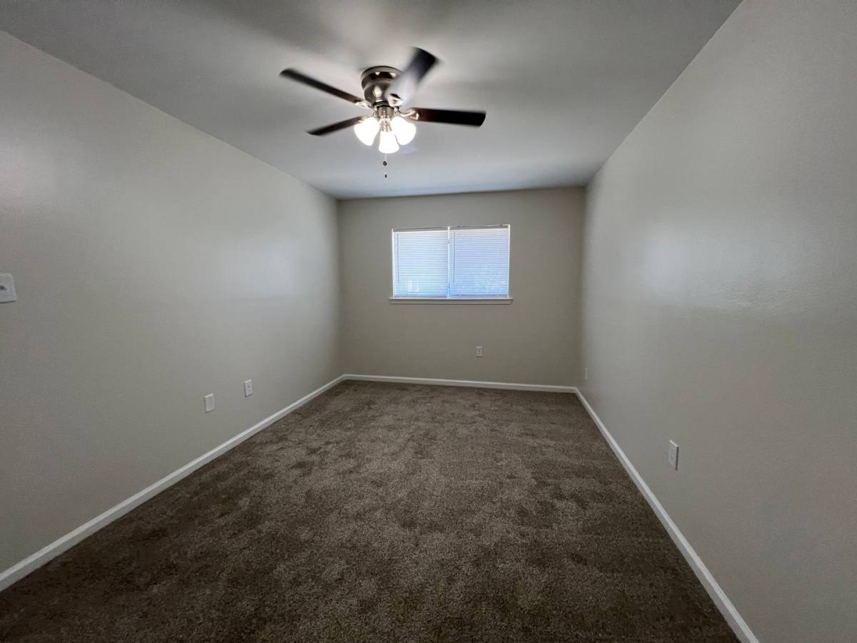 Apartment for rent at 130 Oyster Creek Dr, Lake Jackson, TX 77566