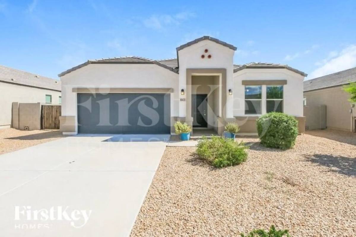House for rent at 10423 E Lupine Lane, Florence, AZ 85132