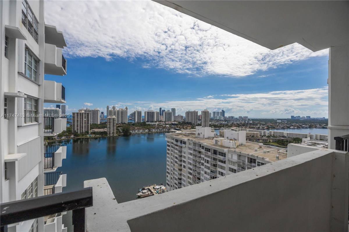 Condo for rent at 2750 NE 183rd St #2601, North Miami Beach, FL 33160