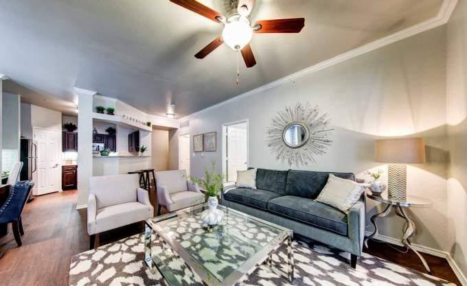 Apartment for rent at 1001 W 7th St #2015, Fort Worth, TX 76102