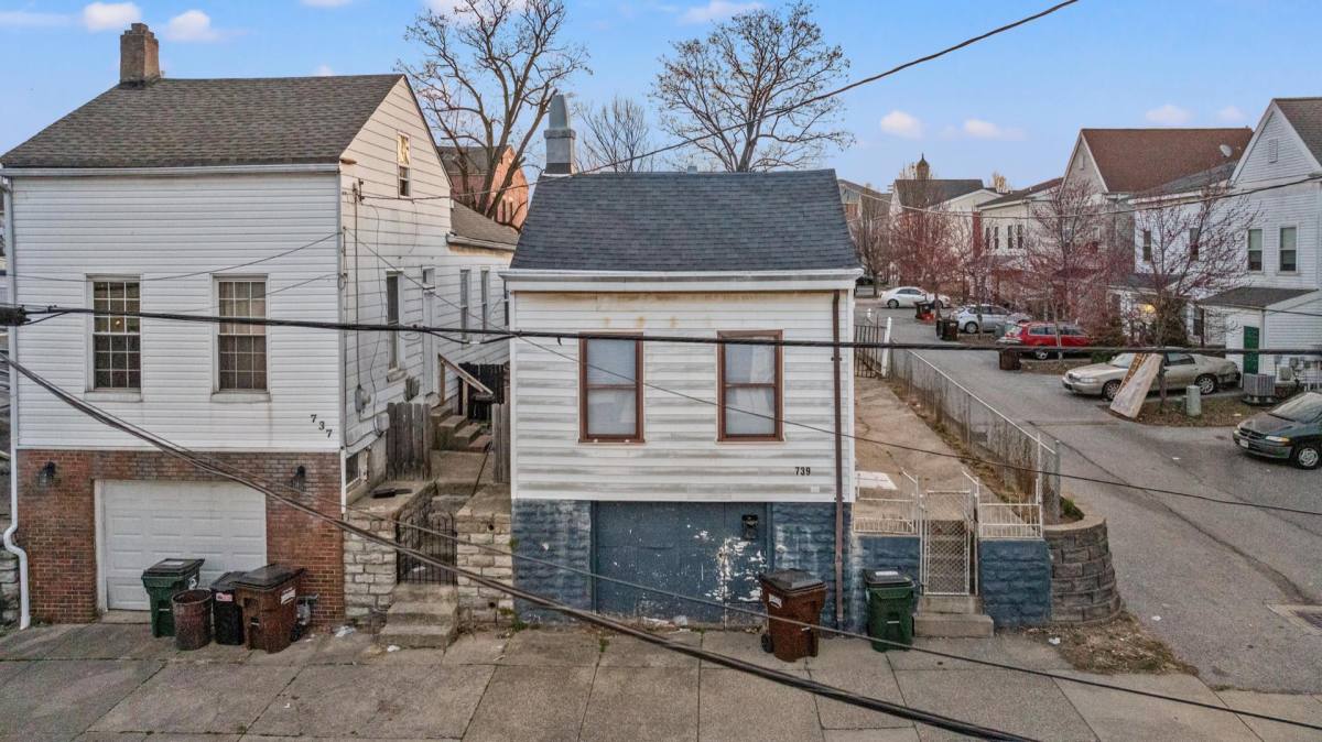 House for rent at 739 Isabella St #1, Bellevue, KY 41073