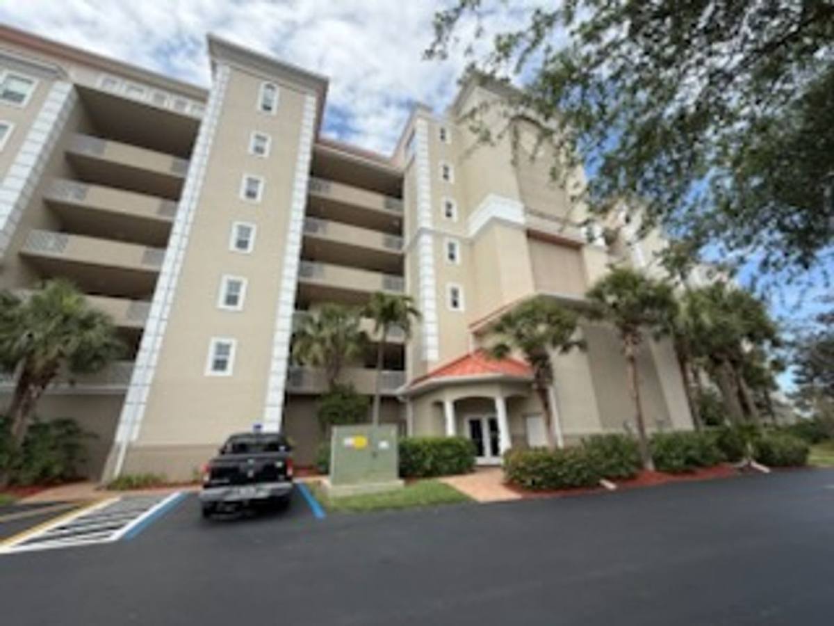 House for rent at 269 Vintage Bay Dr, Marco Island, FL 34145