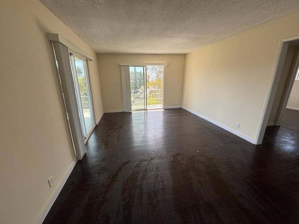 Apartment for rent at 3417 E 2nd St, Long Beach, CA 90803