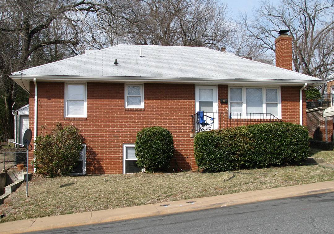 Apartment for rent at 804 Saint James Circle, Charlottesville, VA 22902