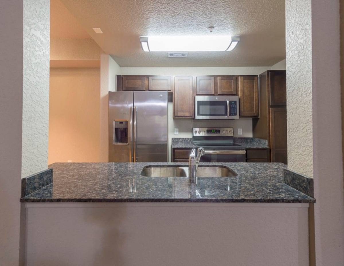 Apartment for rent at 1270 W Oaklawn Rd, Pleasanton, TX 78064