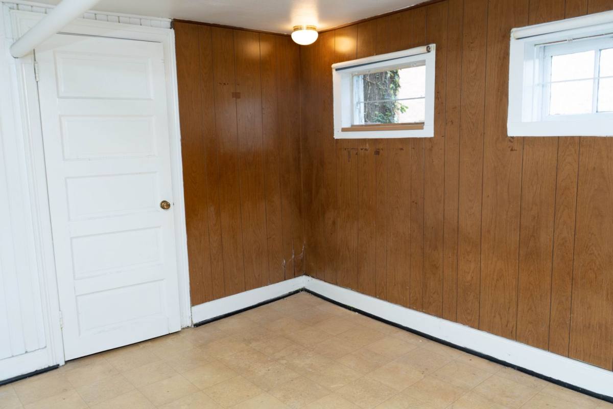 Apartment for rent at 620 Ridge St, Charlottesville, VA 22902
