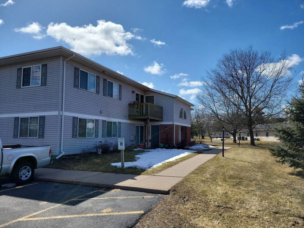 Apartment for rent at 242 W 4th St, Westfield, WI 53964