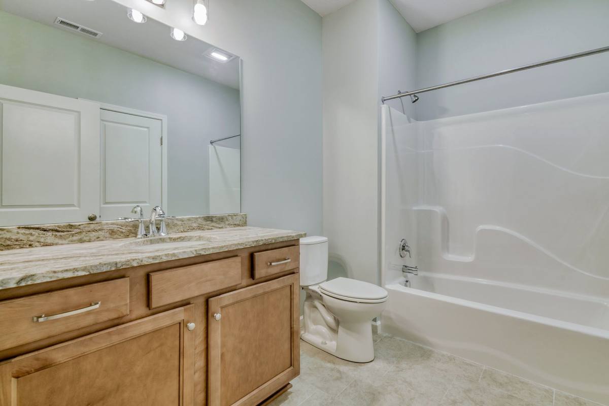 Townhouse for rent at 6186 Jackrabbit Trail, Ontario, NY 14519