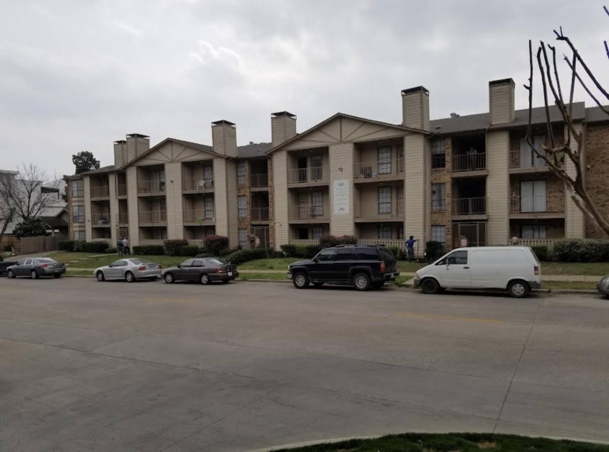 Apartment for rent at 2223 Bennett Ave, Dallas, TX 75206