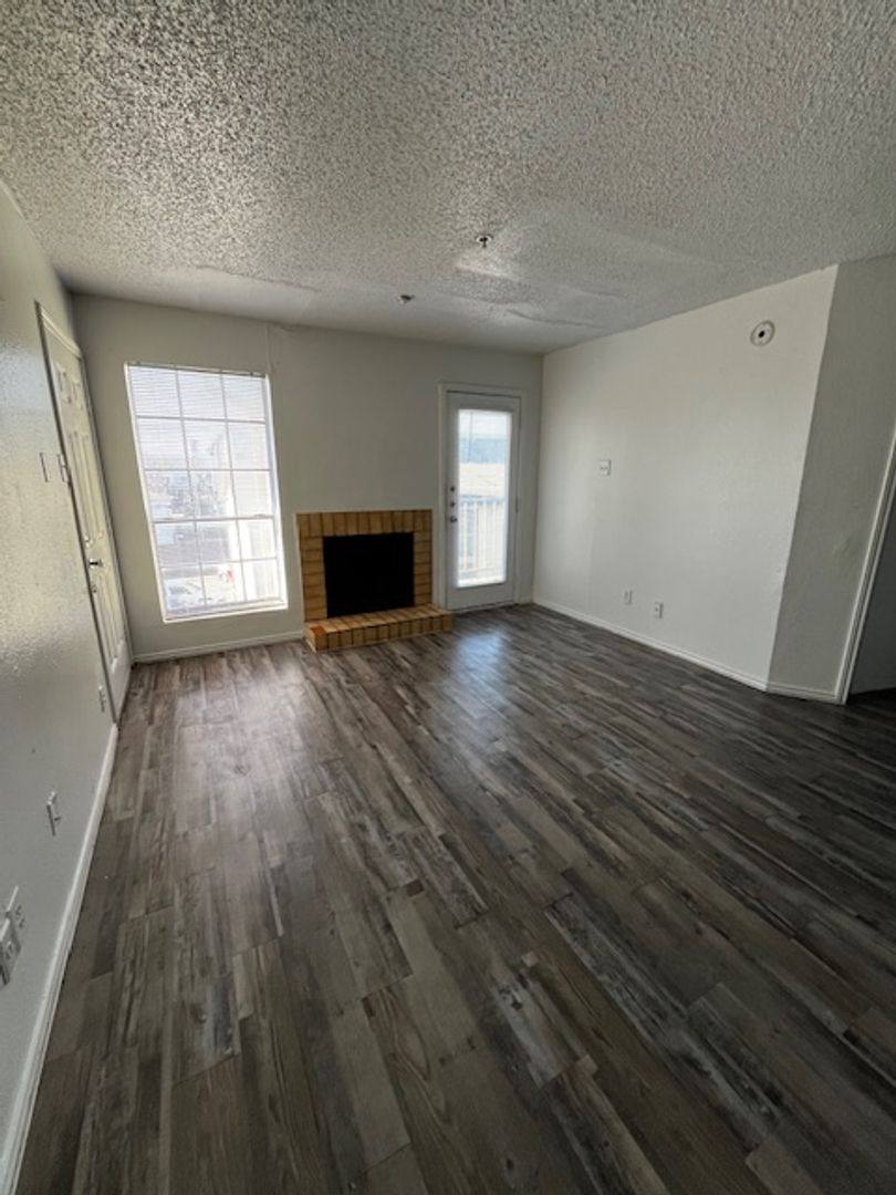 Apartment for rent at 2223 Bennett Ave, Dallas, TX 75206