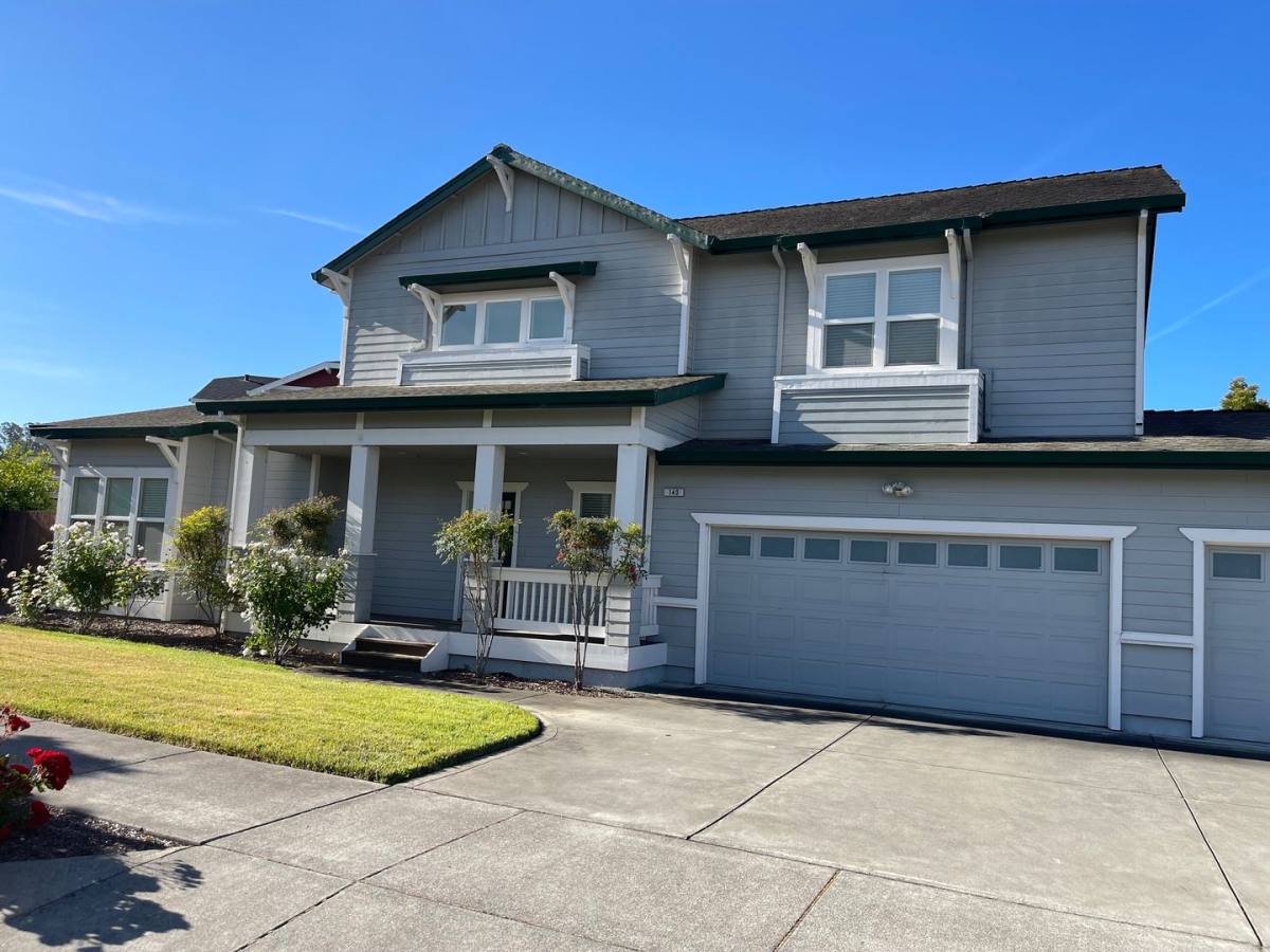 House for rent at 140 John Roberts Dr, Cotati, CA 94931