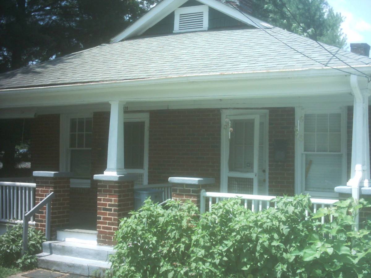 Apartment for rent at 120 S Poplar St, Winston Salem, NC 27101