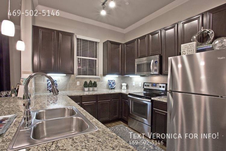 Apartment for rent at 1316 Town Center Dr, Pflugerville, TX 78660