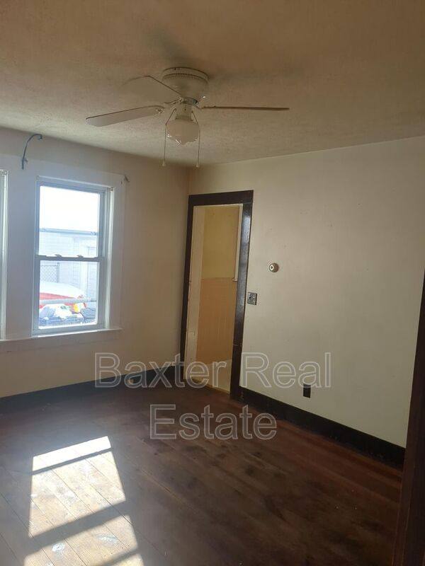 Apartment for rent at 111 Walnut St #B, Nashua, NH 03060