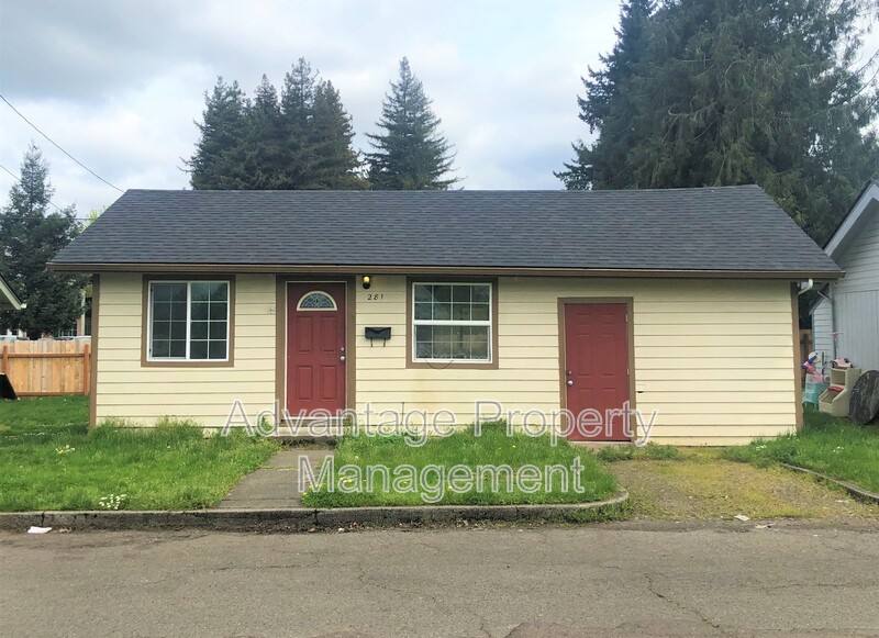House for rent at 281 N Main St, Lebanon, OR 97355