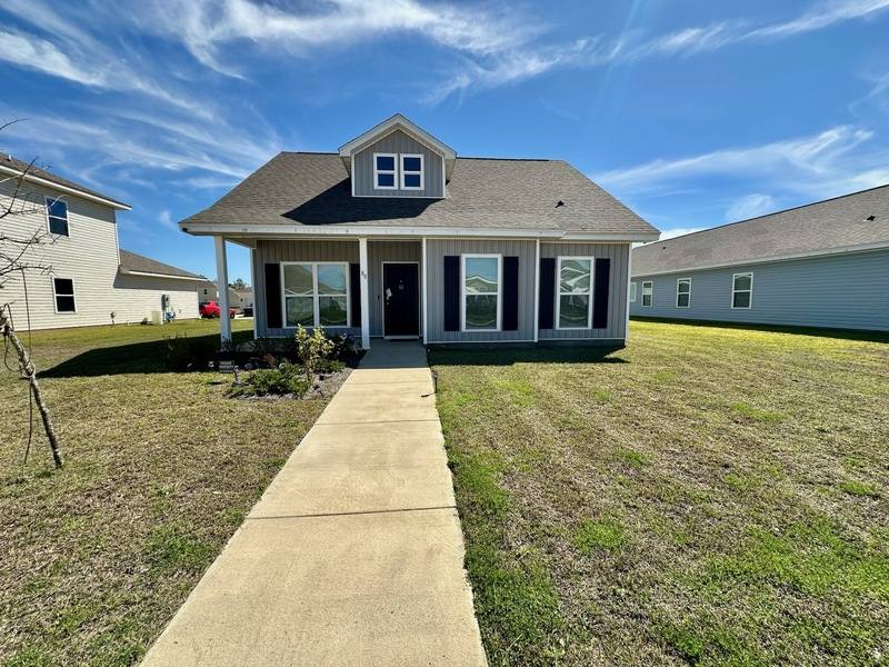House for rent at 80 Silverthorn St, Freeport, FL 32439