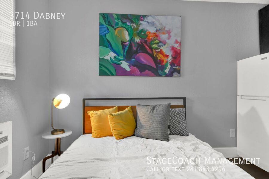 Apartment for rent at 3714 Dabney, Houston, TX 77026