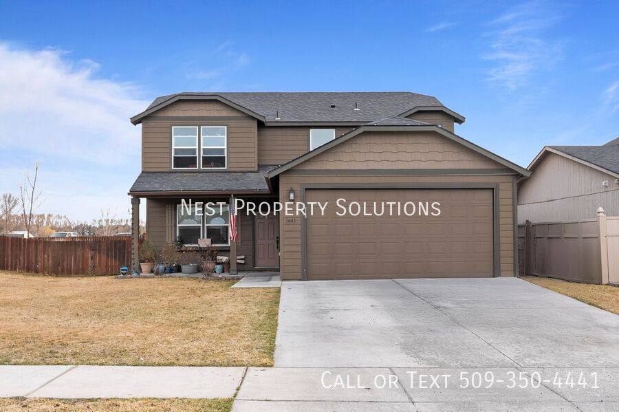 House for rent at 1641 E Filmore Dr, Moses Lake, WA 98837