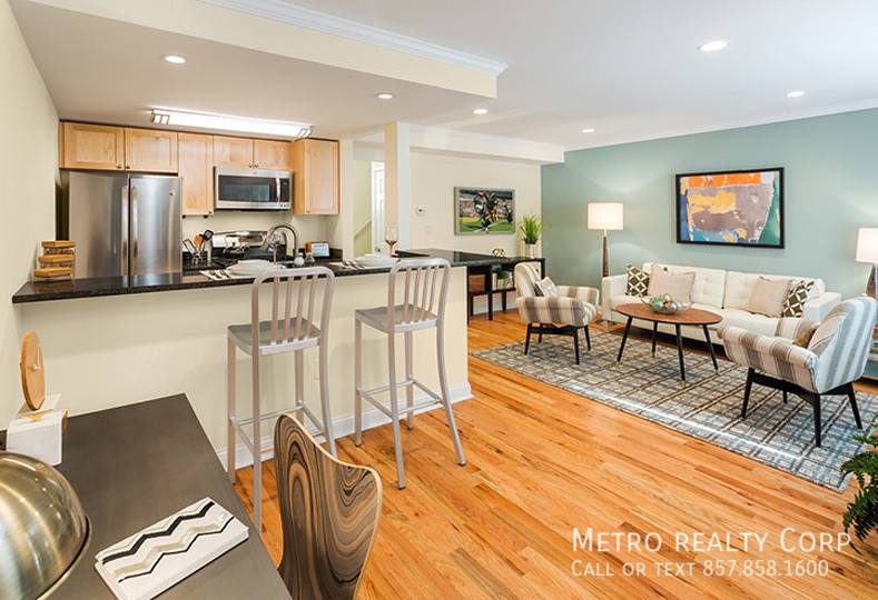 Townhouse for rent at 299 Beverly Rd #1, Chestnut Hill, MA 02467