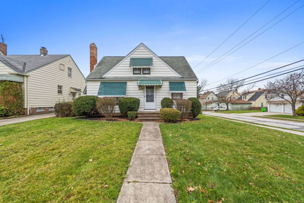House for rent at 4900 E 86 St, Cleveland, OH 44125