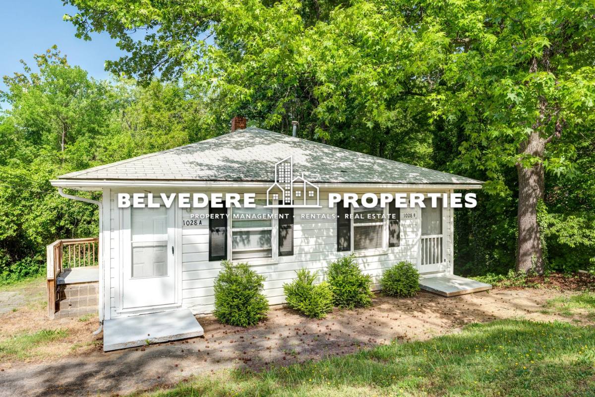 Townhouse for rent at 1028 Asheboro St, High Point, NC 27260
