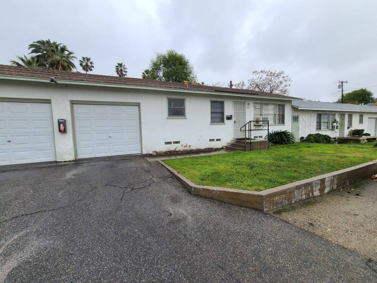 Apartment for rent at 24599 Richman Dr, Loma Linda, CA 92354