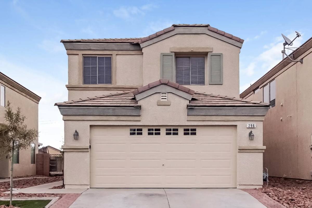 House for rent at 296 Sweet Sugar Pine Dr, Henderson, NV 89015