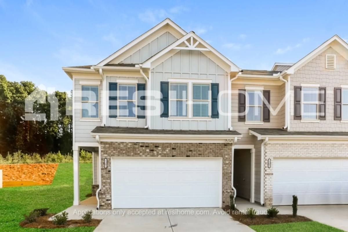 House for rent at 202 Cardinal George Court, Easley, SC 29642
