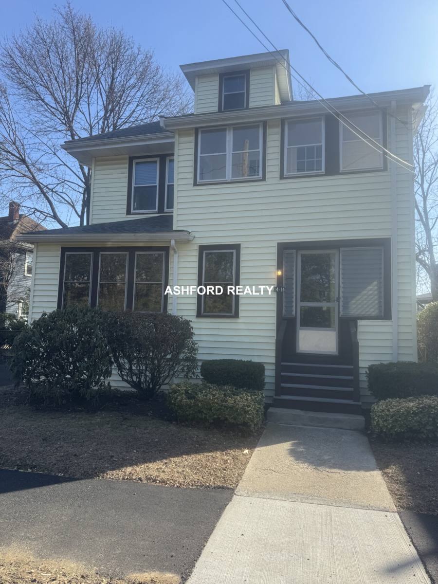 House for rent at 14 Fairview Ave #2, Belmont, MA 02478