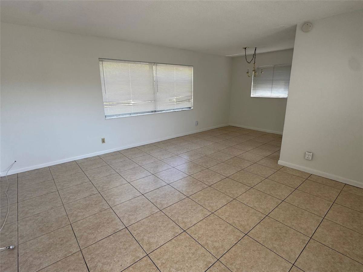 Apartment for rent at 1940 Madison St #10, Hollywood, FL 33020