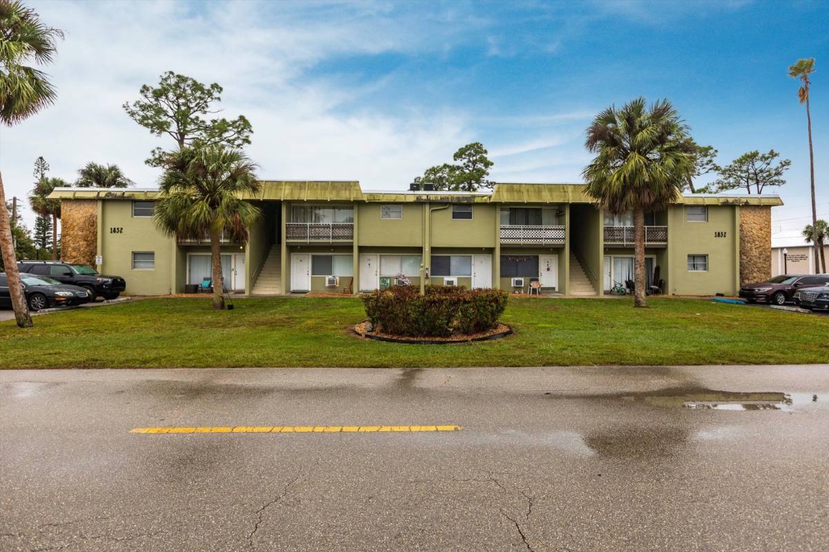 Apartment for rent at 1852-A Golf View Ave #3, Fort Myers, FL 33901