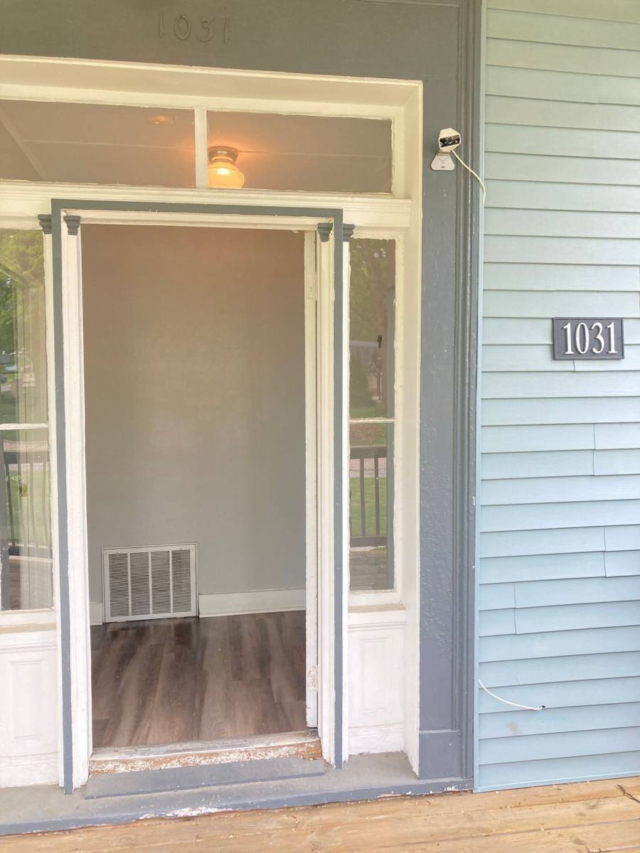 Apartment for rent at 1031 S Washington St, Lockport, IL 60441