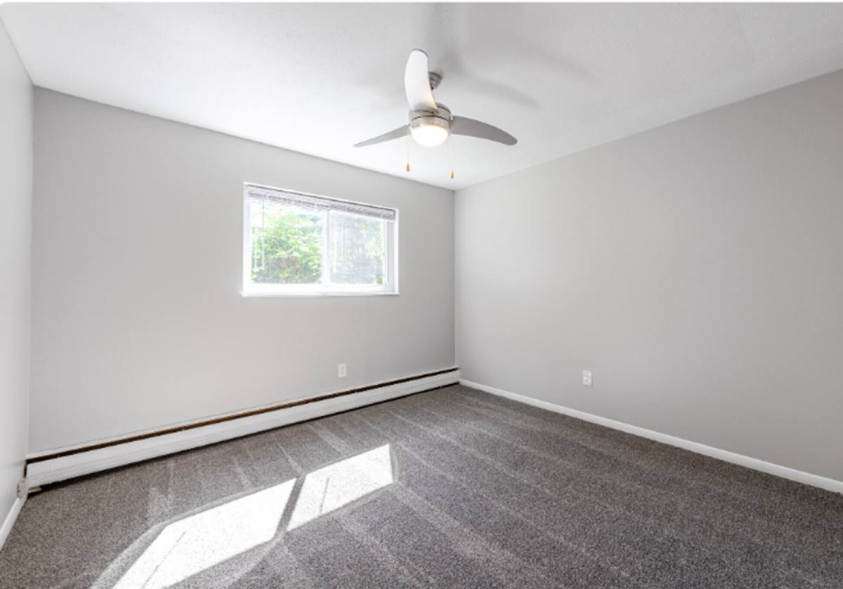 Apartment for rent at 7945-7947 Mentor Ave, Mentor, OH 44060