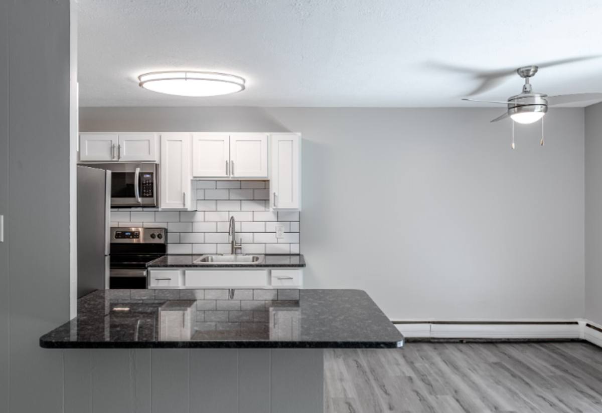 Apartment for rent at 7945-7947 Mentor Ave, Mentor, OH 44060