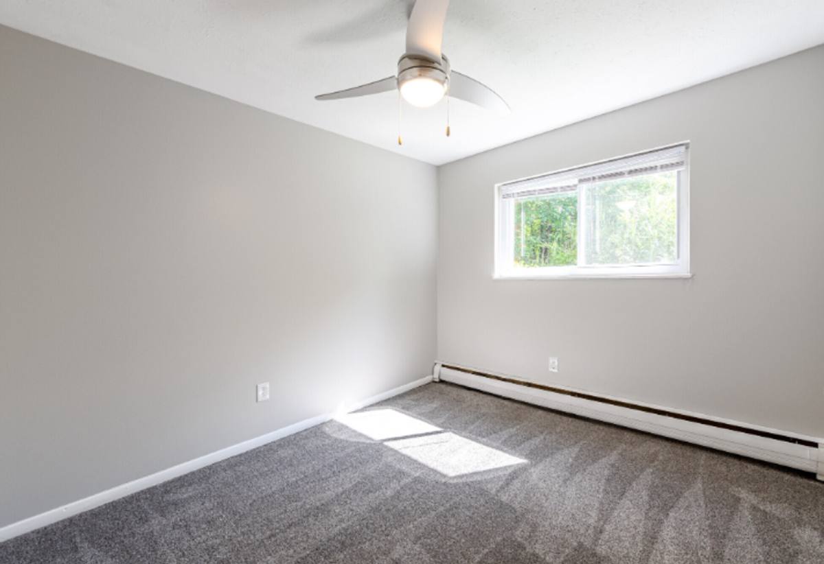 Apartment for rent at 7945-7947 Mentor Ave, Mentor, OH 44060