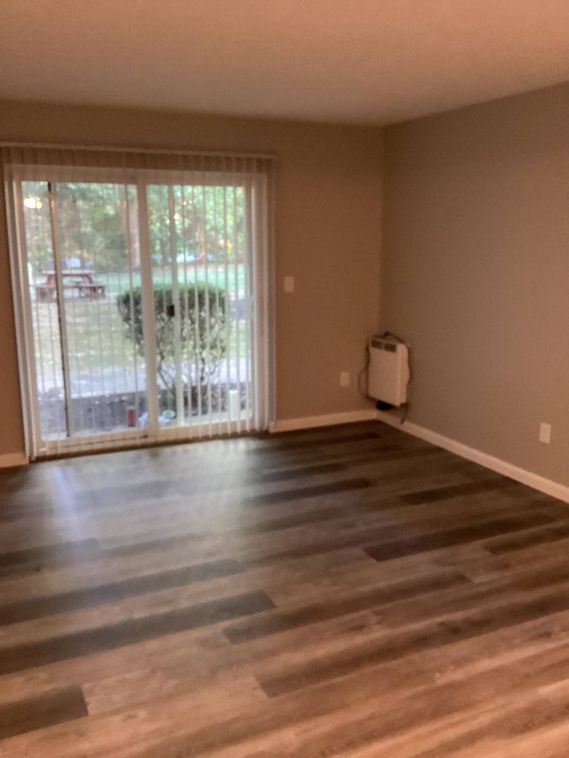 Apartment for rent at 1045-1059 Richmond Rd, Painesville, OH 44077