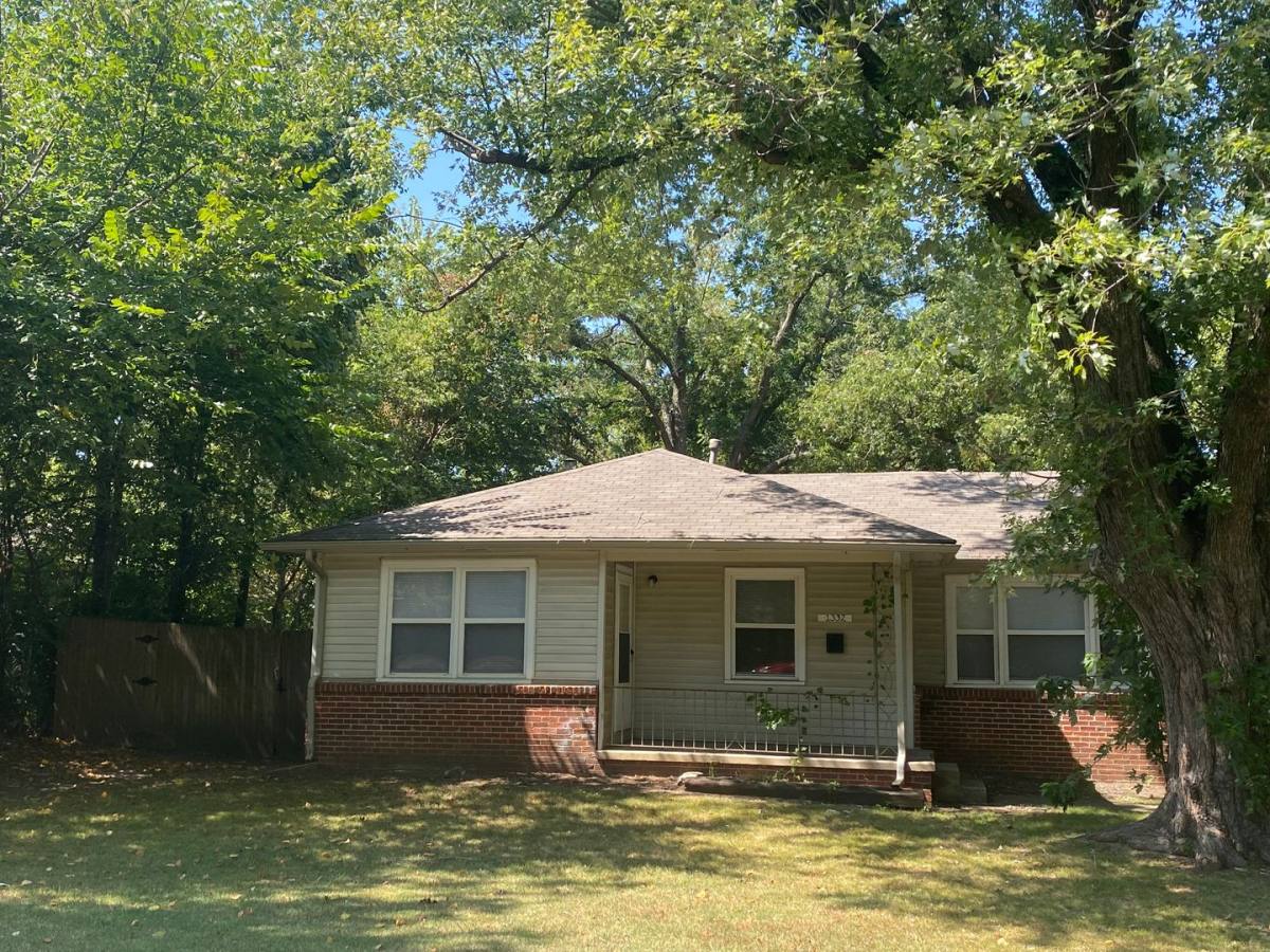 Townhouse for rent at 1332 S 74th E Ave, Tulsa, OK 74112