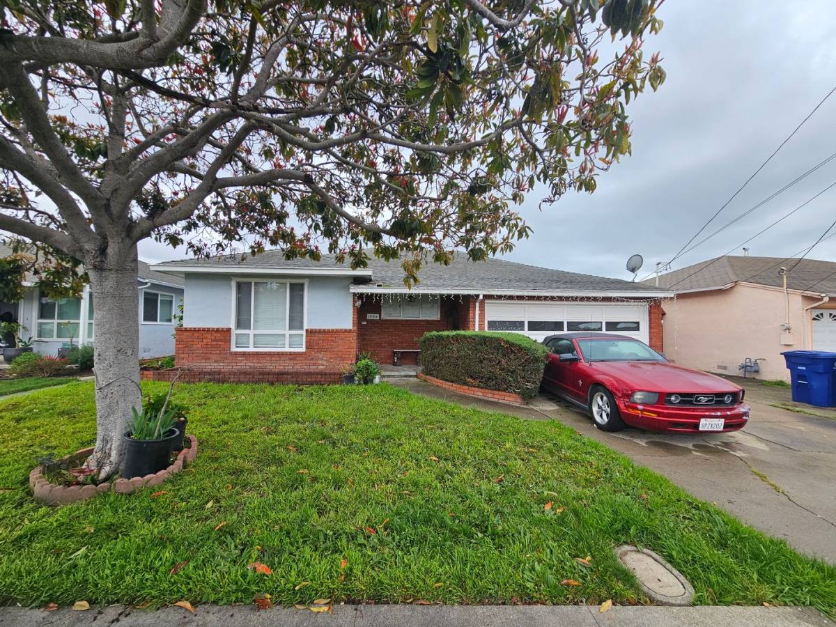 House for rent at 1584 Manzanita Ave, San Leandro, CA 94579