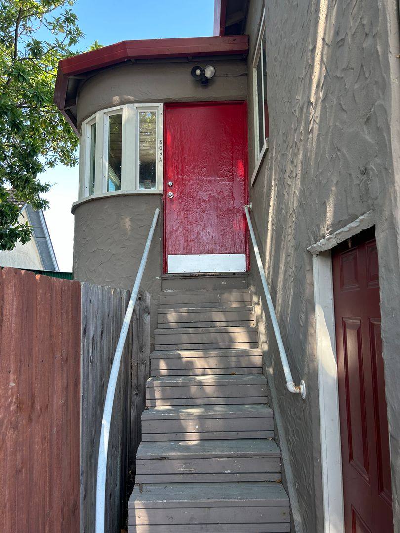 Apartment for rent at 309 Pennsylvania Ave, Fairfield, CA 94533