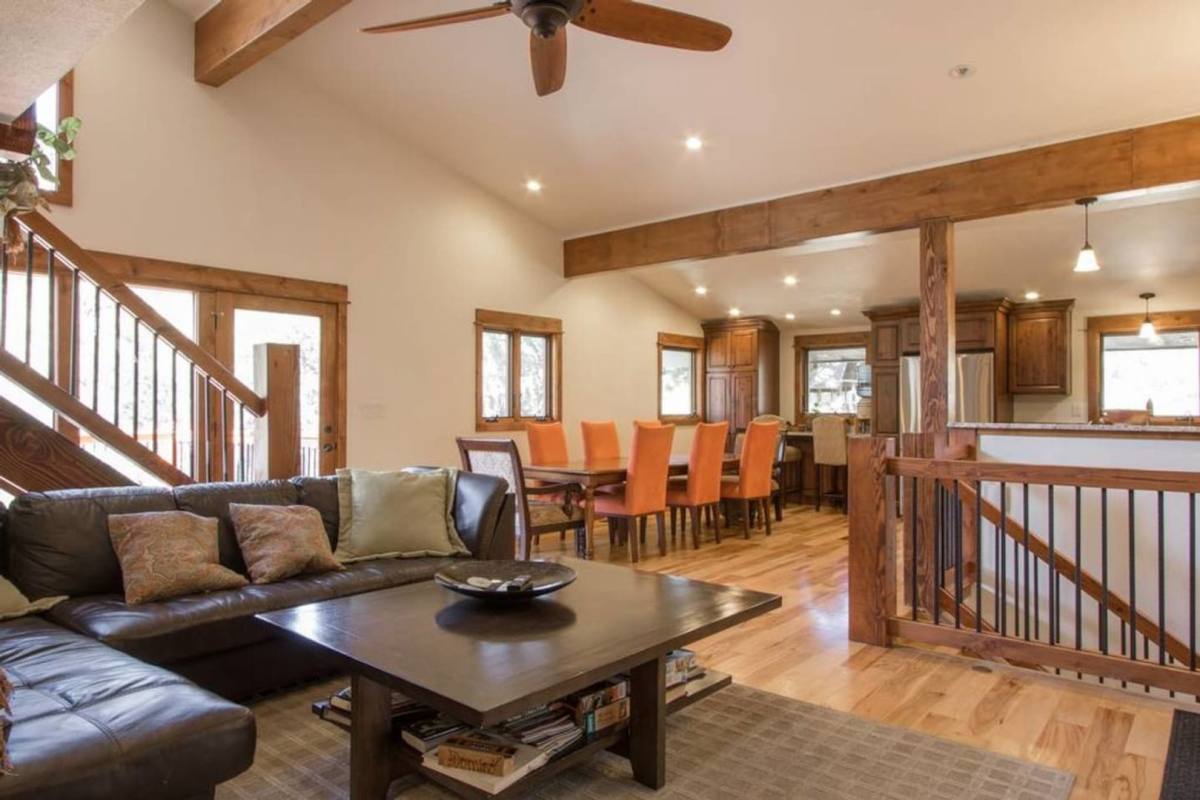 House for rent at 853 Wagonwheel Gap Rd, Boulder, CO 80302