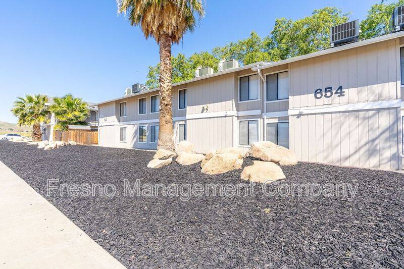 Apartment for rent at 654 Lucille Ave #111, Coalinga, CA 93210