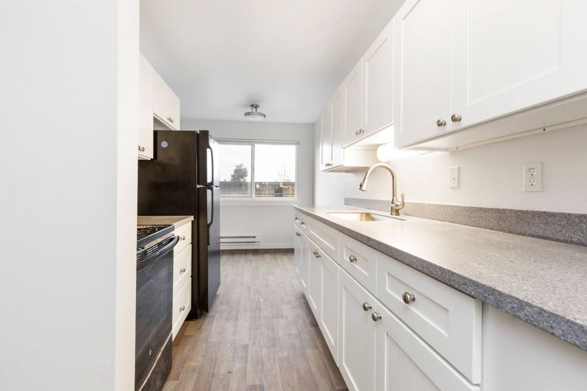 Apartment for rent at 5231 39th Ave S, Seattle, WA 98118
