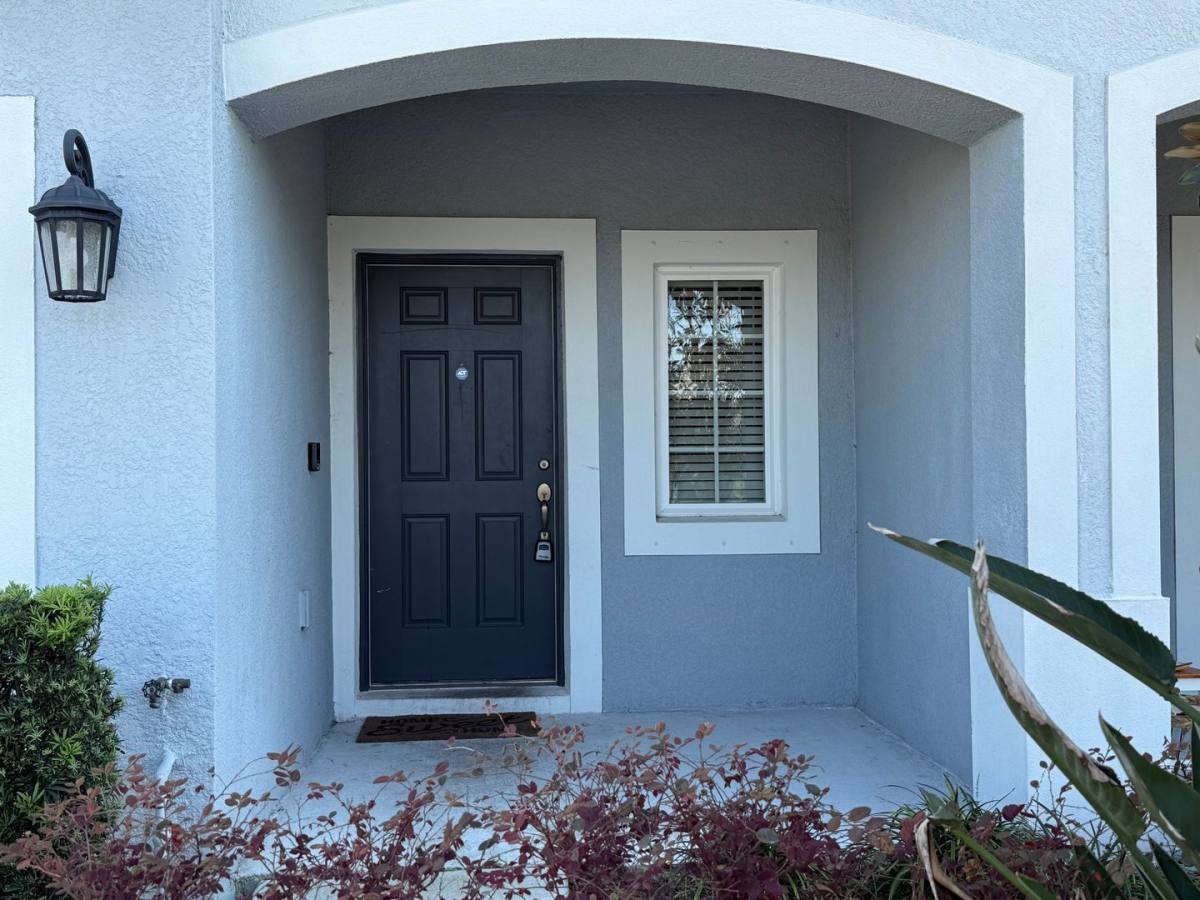 Townhouse for rent at 7212 Grand Elm Dr, Riverview, FL 33578